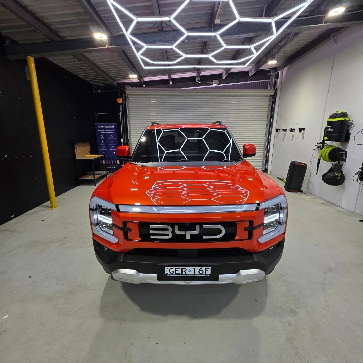 BYD Shark Ute Detail Oberon